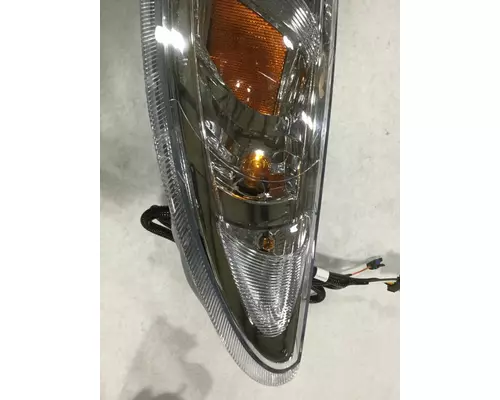 INTERNATIONAL 7400 Headlamp Assembly