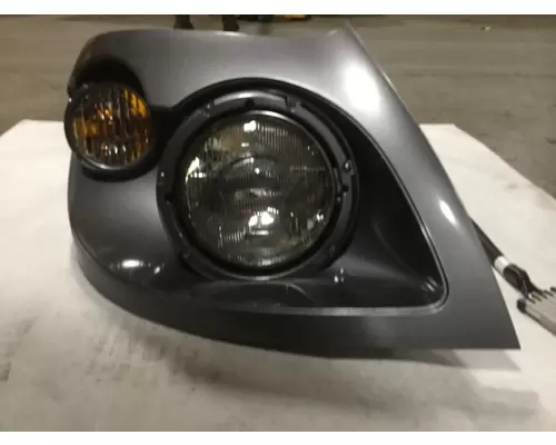 INTERNATIONAL 7400 Headlamp Assembly