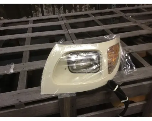 INTERNATIONAL 7400 Headlamp Assembly