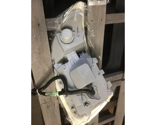 INTERNATIONAL 7400 Headlamp Assembly