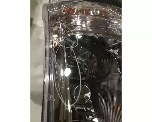 INTERNATIONAL 7400 Headlamp Assembly