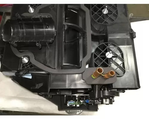 INTERNATIONAL 7400 Heater Assembly