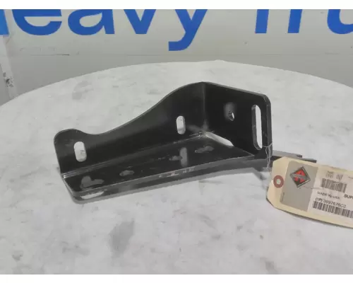 INTERNATIONAL 7400 Hood Hinge