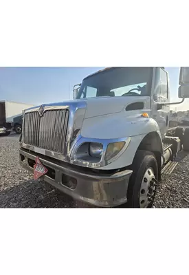 INTERNATIONAL 7400 Hood