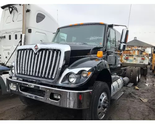 INTERNATIONAL 7400 Hood