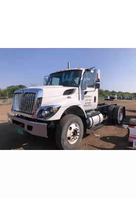 INTERNATIONAL 7400 Hood