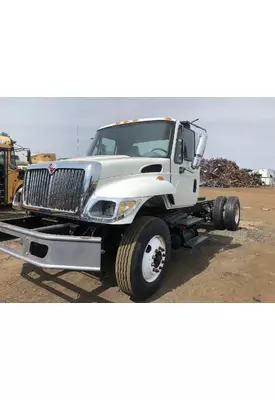 INTERNATIONAL 7400 Hood