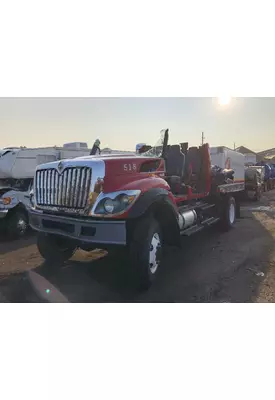 INTERNATIONAL 7400 Hood