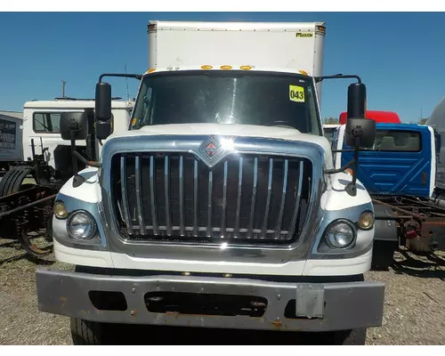 INTERNATIONAL 7400 Hood