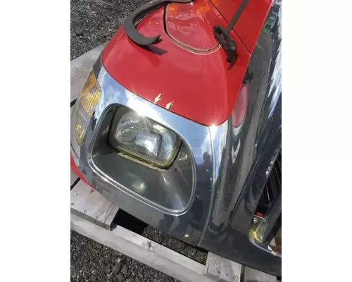 INTERNATIONAL 7400 Hood