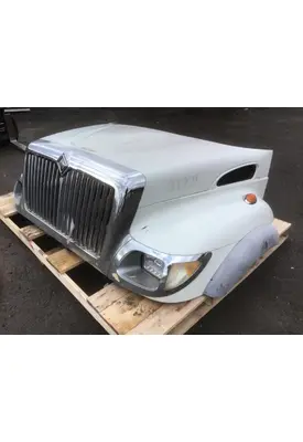 INTERNATIONAL 7400 Hood