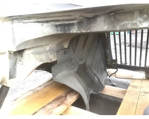 INTERNATIONAL 7400 Hood