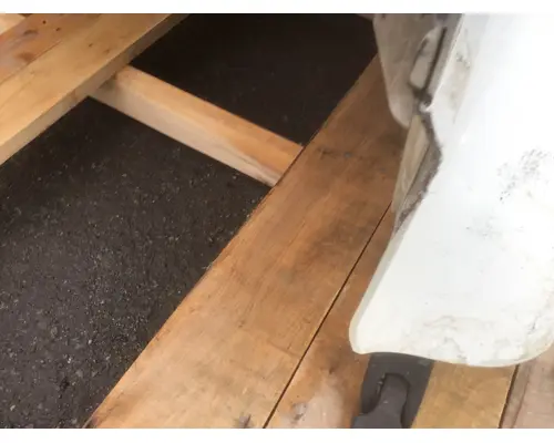 INTERNATIONAL 7400 Hood