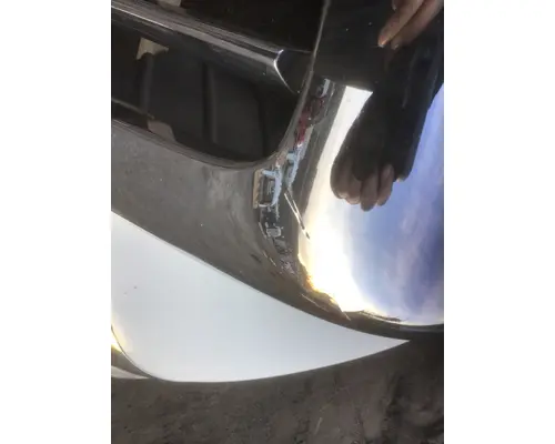 INTERNATIONAL 7400 Hood