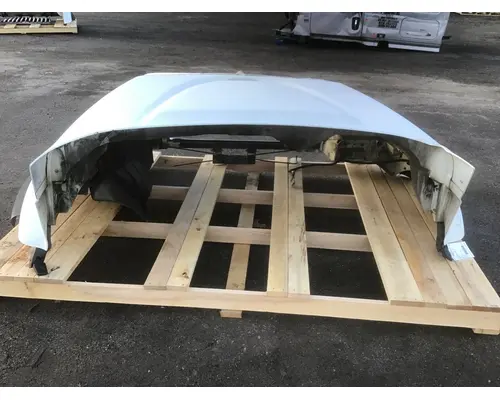 INTERNATIONAL 7400 Hood