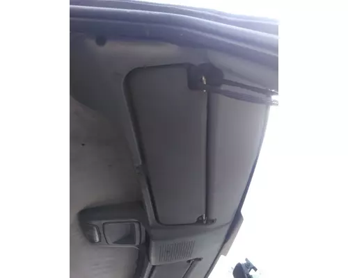 INTERNATIONAL 7400 INTERIOR SUN VISOR