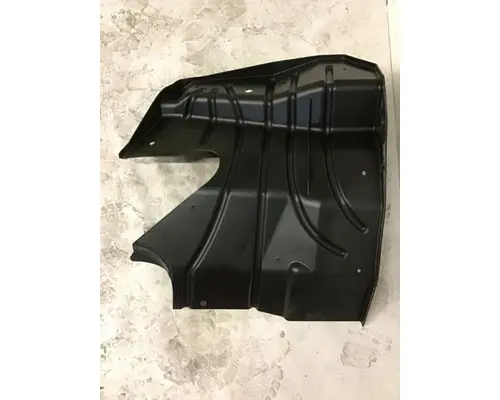INTERNATIONAL 7400 Inner Fender