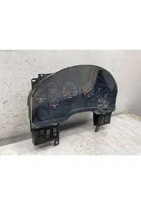 INTERNATIONAL 7400 Instrument Cluster