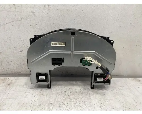 INTERNATIONAL 7400 Instrument Cluster