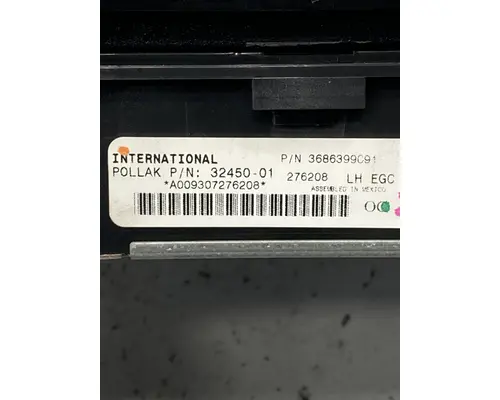 INTERNATIONAL 7400 Instrument Cluster