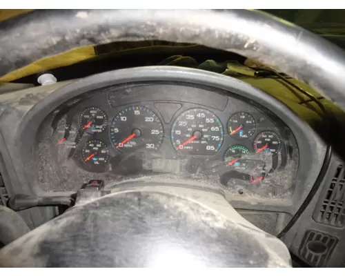 INTERNATIONAL 7400 Instrument Cluster