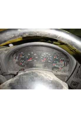 INTERNATIONAL 7400 Instrument Cluster