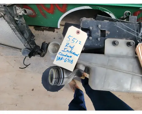 INTERNATIONAL 7400 Intercooler