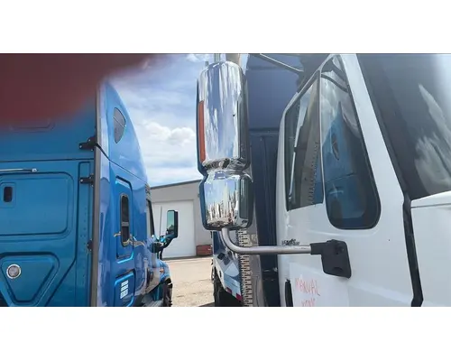 INTERNATIONAL 7400 MIRROR ASSEMBLY CABDOOR