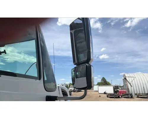 INTERNATIONAL 7400 MIRROR ASSEMBLY CABDOOR