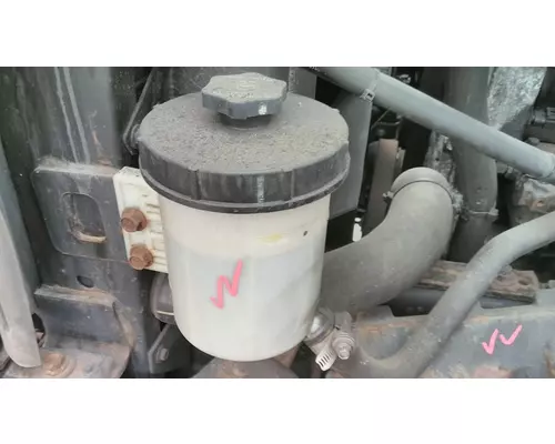 INTERNATIONAL 7400 POWER STEERING RESERVOIR