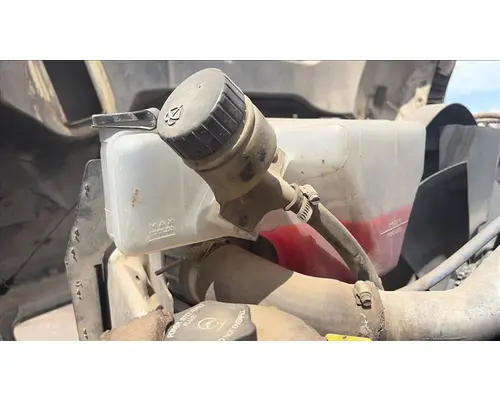 INTERNATIONAL 7400 RADIATOR OVERFLOW TANK
