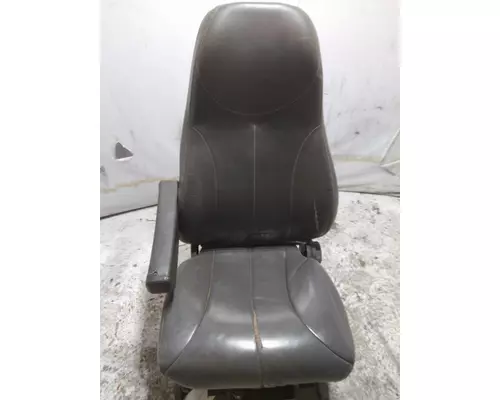 INTERNATIONAL 7400 SEAT, FRONT