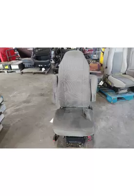 INTERNATIONAL 7400 SEAT, FRONT