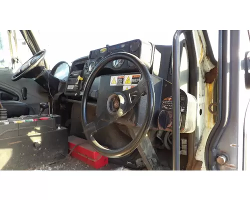 INTERNATIONAL 7400 STEERING COLUMN