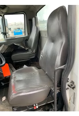 INTERNATIONAL 7400 Seat, Front