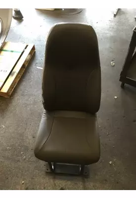 INTERNATIONAL 7400 Seat, Front