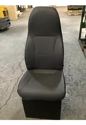 INTERNATIONAL 7400 Seat, Front