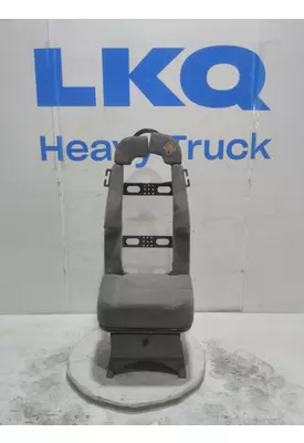 INTERNATIONAL 7400 Seat, Front