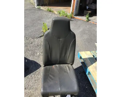 INTERNATIONAL 7400 Seat