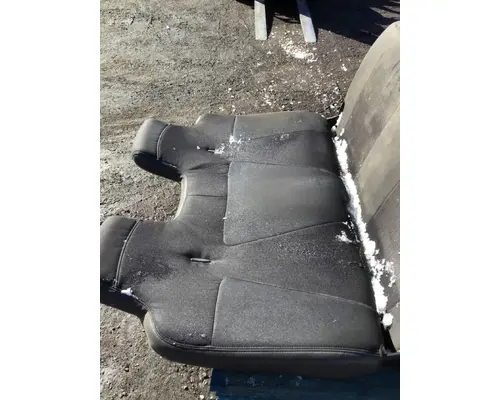 INTERNATIONAL 7400 Seat
