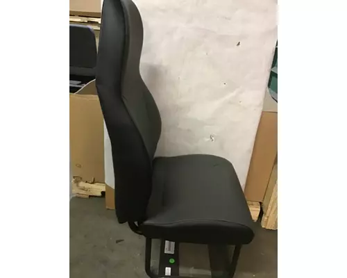 INTERNATIONAL 7400 Seat