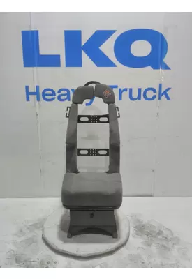 INTERNATIONAL 7400 Seat