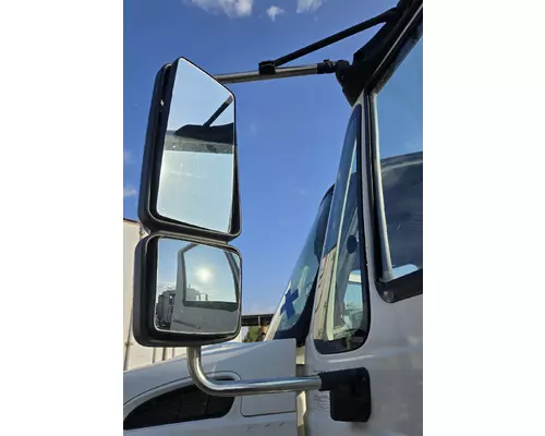 INTERNATIONAL 7400 Side View Mirror