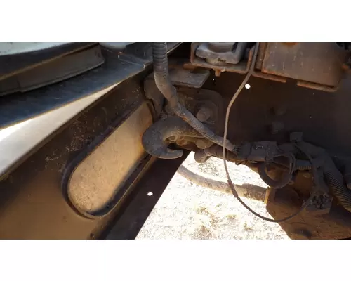 INTERNATIONAL 7400 TOW HOOK