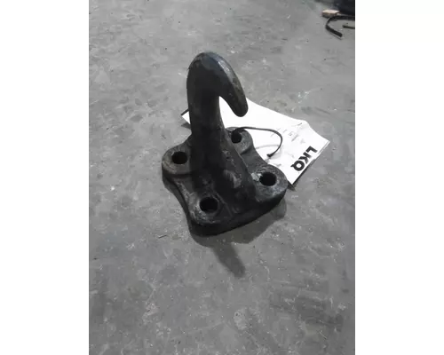 INTERNATIONAL 7400 TOW HOOK