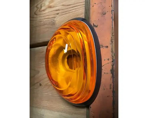 INTERNATIONAL 7400 TURN SIGNAL LIGHT
