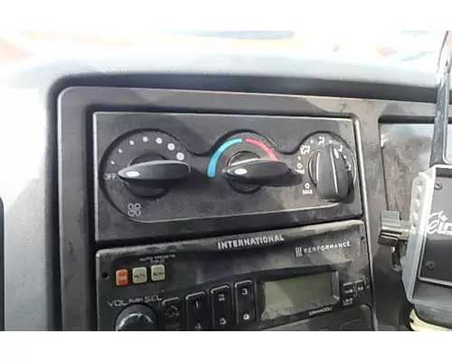 INTERNATIONAL 7400 Temperature Control