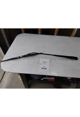 INTERNATIONAL 7400 WINDSHIELD WIPER ARM