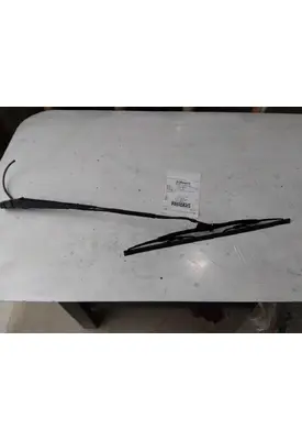 INTERNATIONAL 7400 WINDSHIELD WIPER ARM