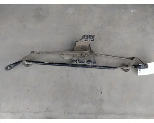 INTERNATIONAL 7400 WINDSHIELD WIPER ASSEMBLY